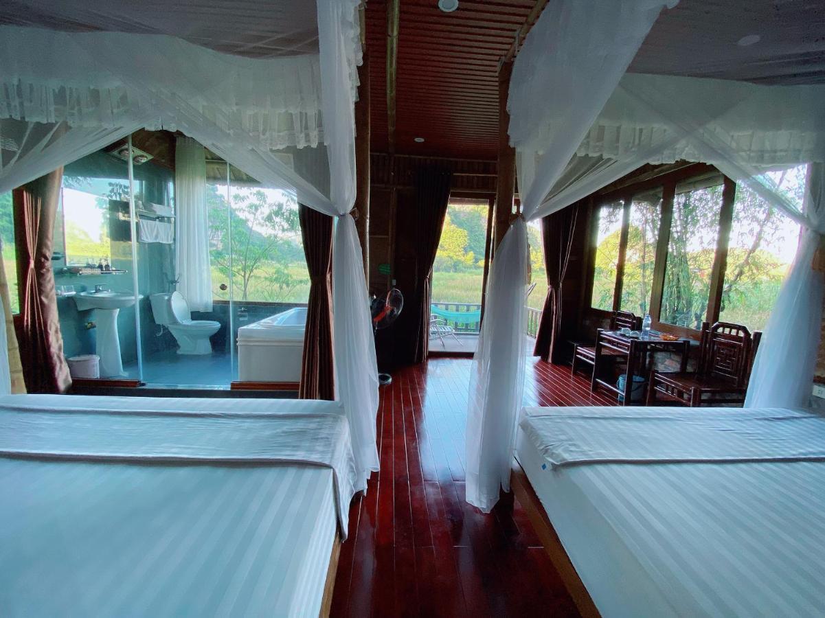 Lotus Field Homestay นิญบิ่ญ ภายนอก รูปภาพ