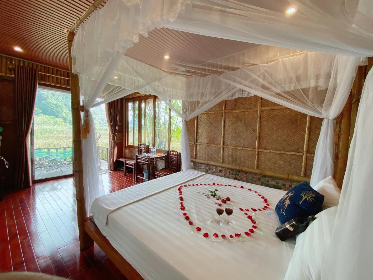 Lotus Field Homestay นิญบิ่ญ ภายนอก รูปภาพ