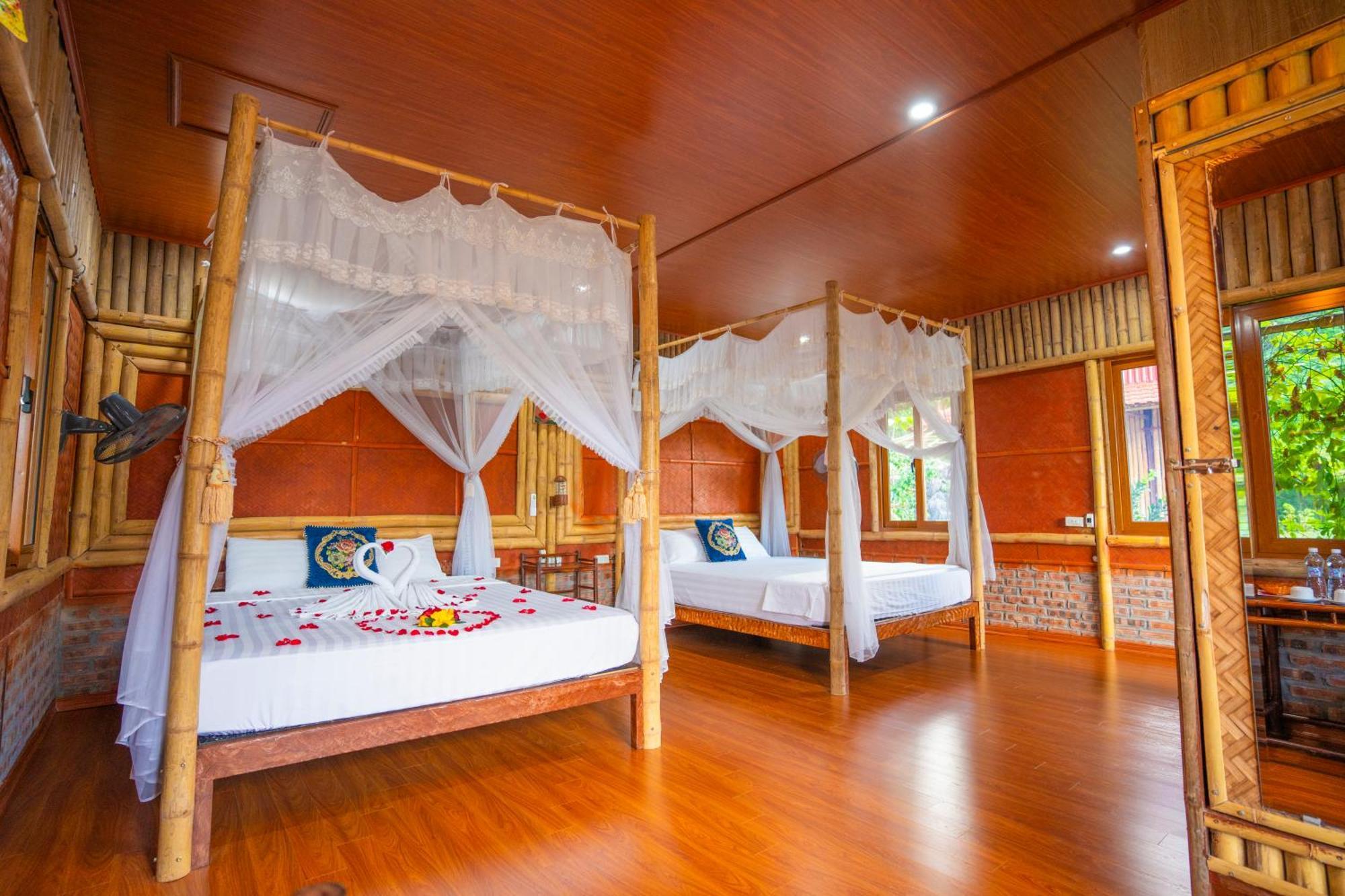 Lotus Field Homestay นิญบิ่ญ ภายนอก รูปภาพ